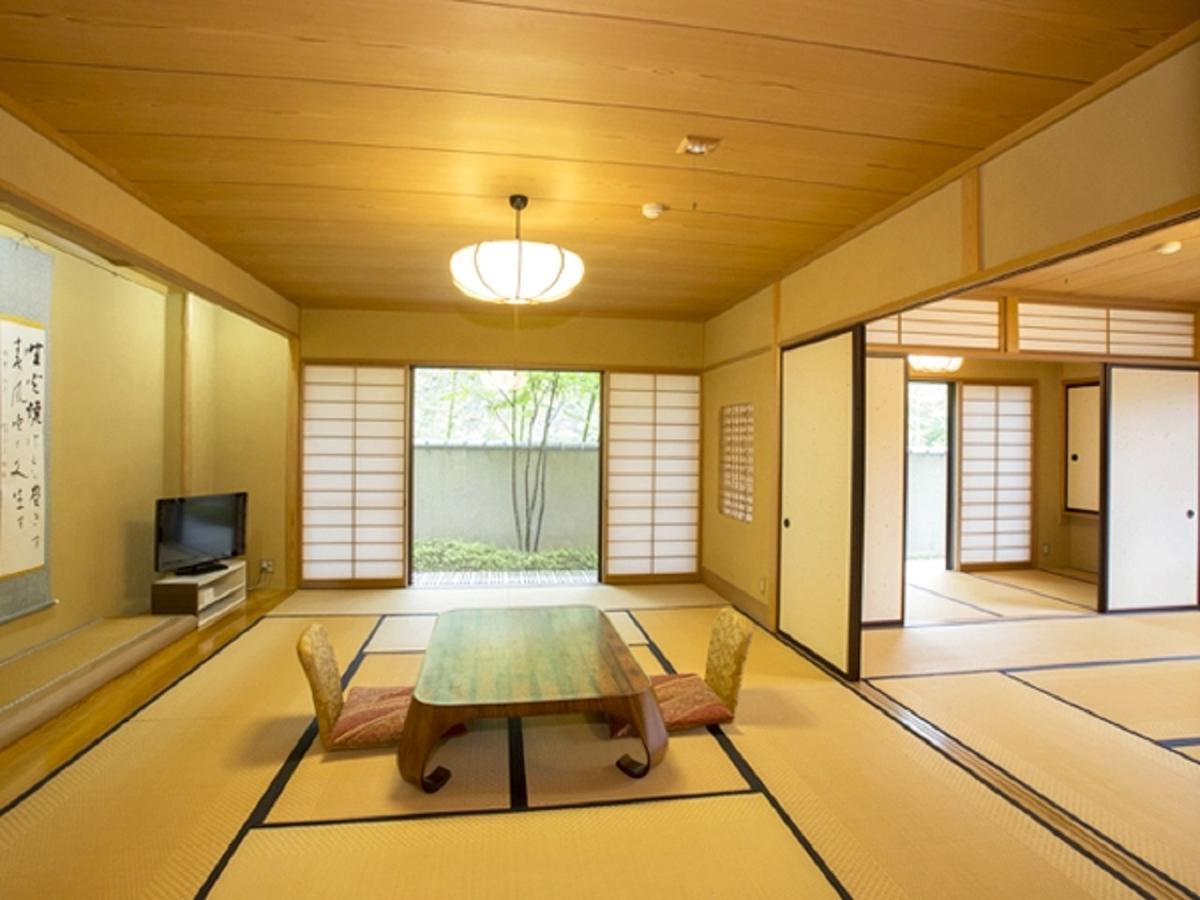 Izu Nagaoka Kinjokan Izunokuni Buitenkant foto